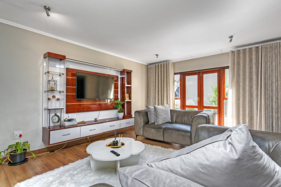 3 Bedroom Property for Sale in Morningside Gauteng