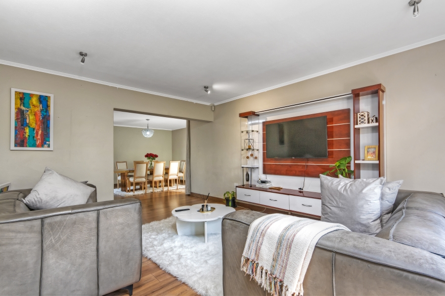 3 Bedroom Property for Sale in Morningside Gauteng