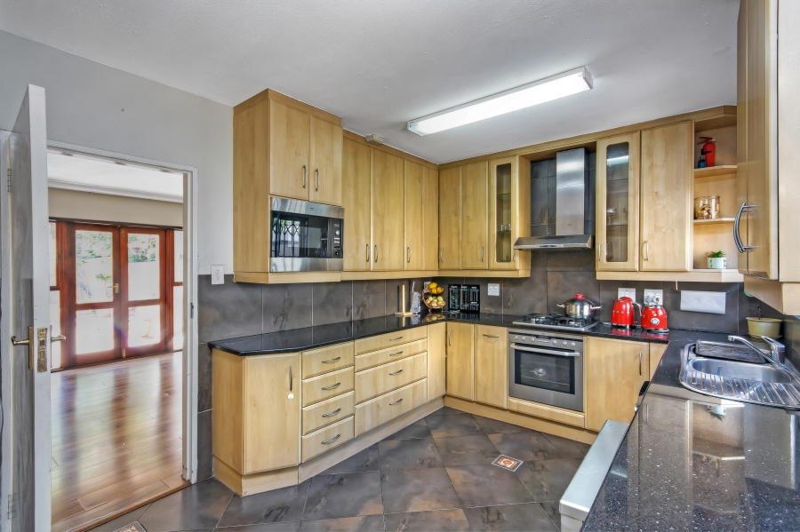 3 Bedroom Property for Sale in Morningside Gauteng