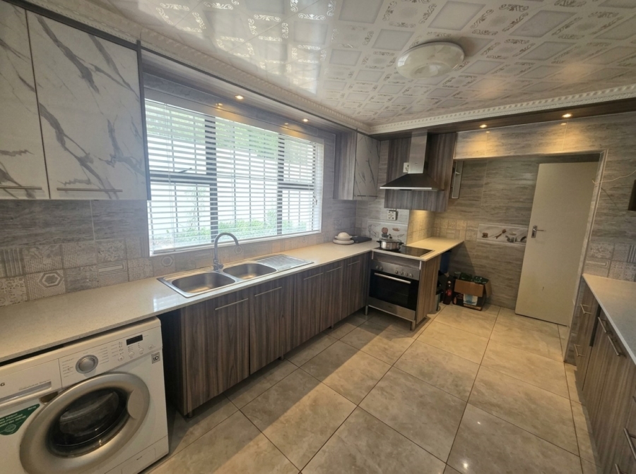 3 Bedroom Property for Sale in Ferndale Gauteng