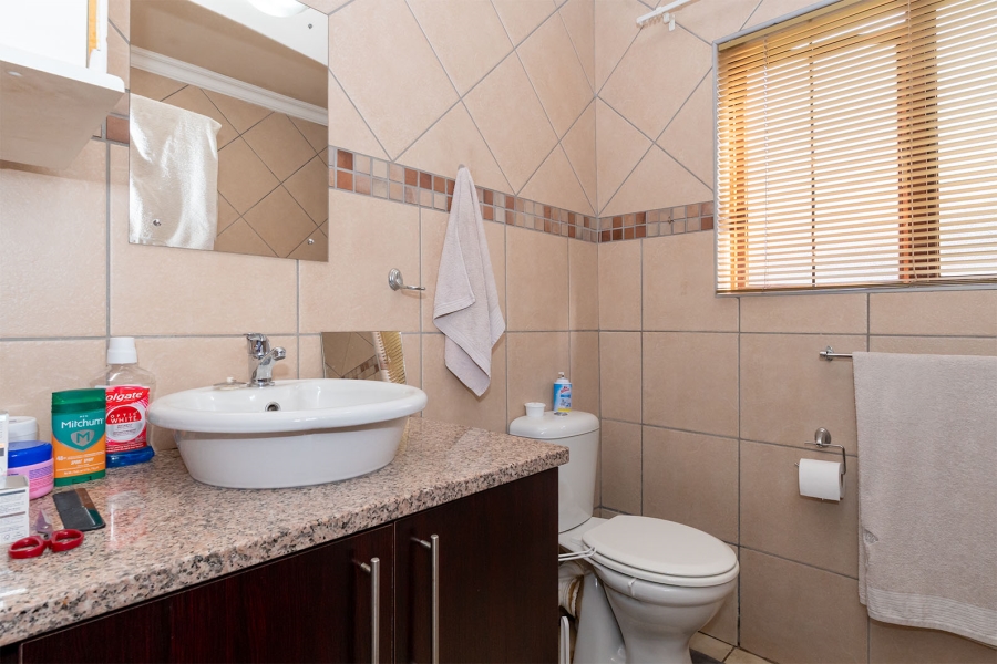 3 Bedroom Property for Sale in Brentwood Park Gauteng