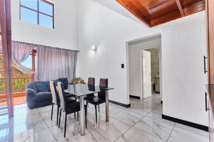 2 Bedroom Property for Sale in Sunninghill Gauteng