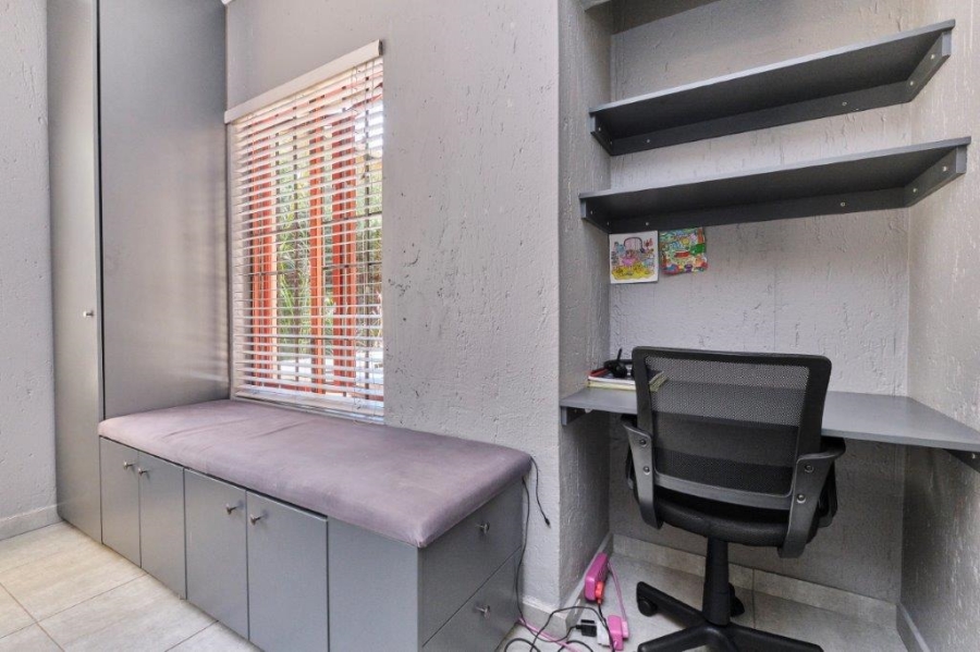 3 Bedroom Property for Sale in Sunninghill Gauteng
