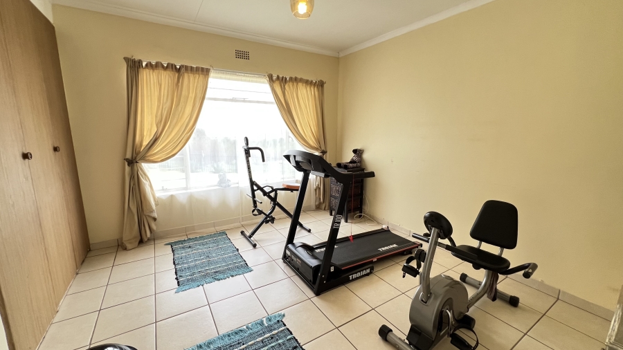 4 Bedroom Property for Sale in Hillshaven Gauteng