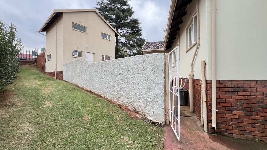 4 Bedroom Property for Sale in Hillshaven Gauteng