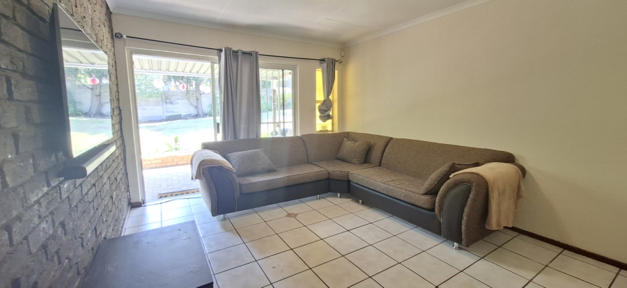3 Bedroom Property for Sale in Kenmare Gauteng