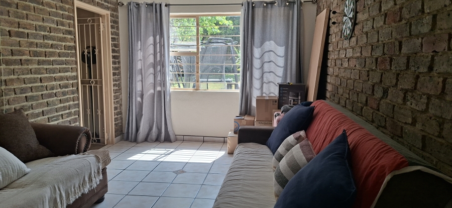 3 Bedroom Property for Sale in Kenmare Gauteng
