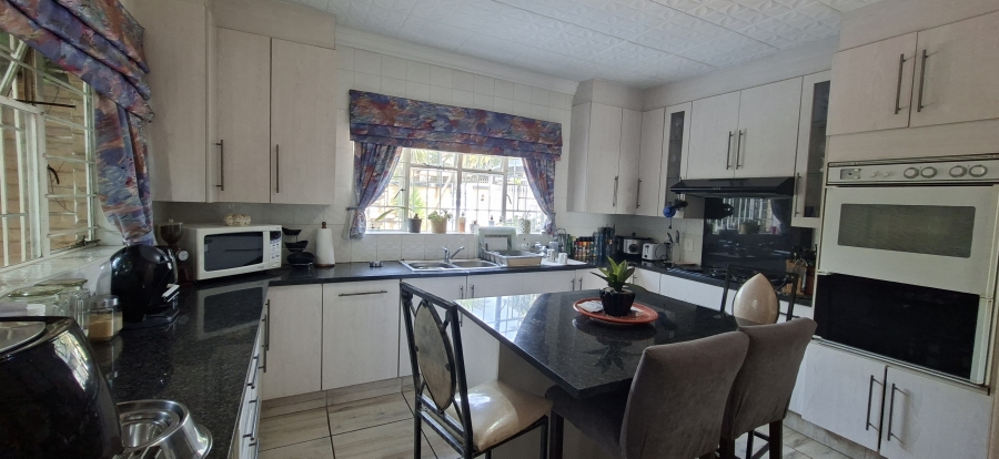 3 Bedroom Property for Sale in Silverfields Gauteng