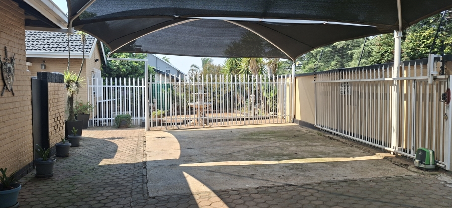 3 Bedroom Property for Sale in Silverfields Gauteng