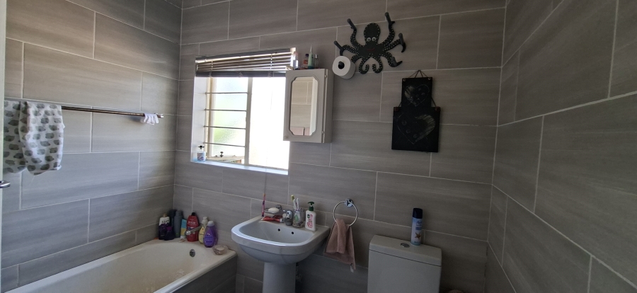 4 Bedroom Property for Sale in Silverfields Park Gauteng