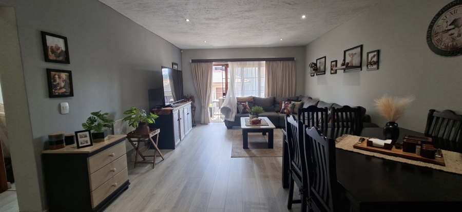 2 Bedroom Property for Sale in Sugar Bush Estate Gauteng
