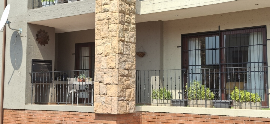 2 Bedroom Property for Sale in Sugar Bush Estate Gauteng