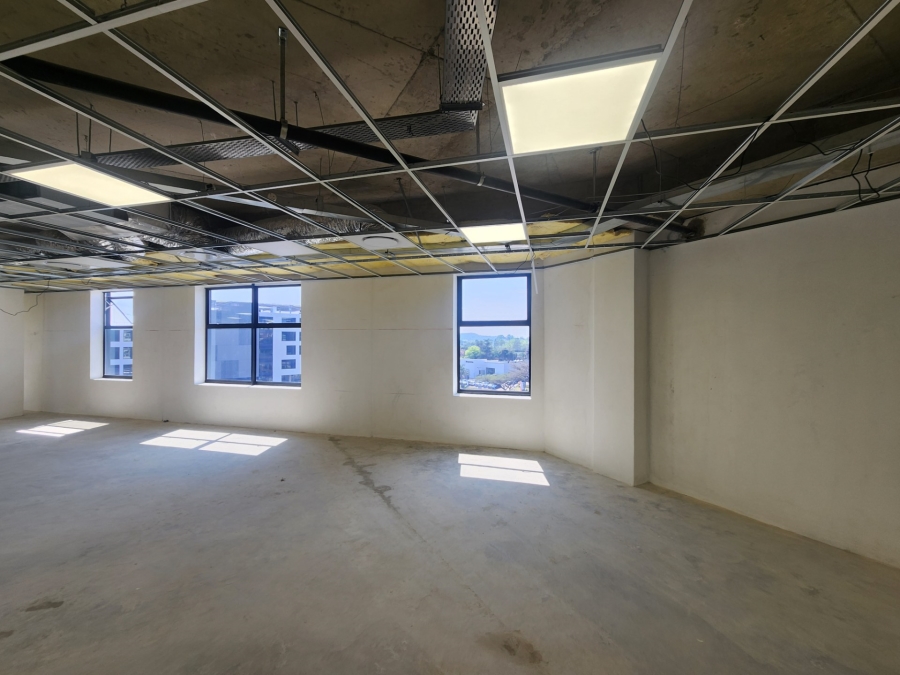 To Let Commercial Property for Rent in Glenadrienne Gauteng