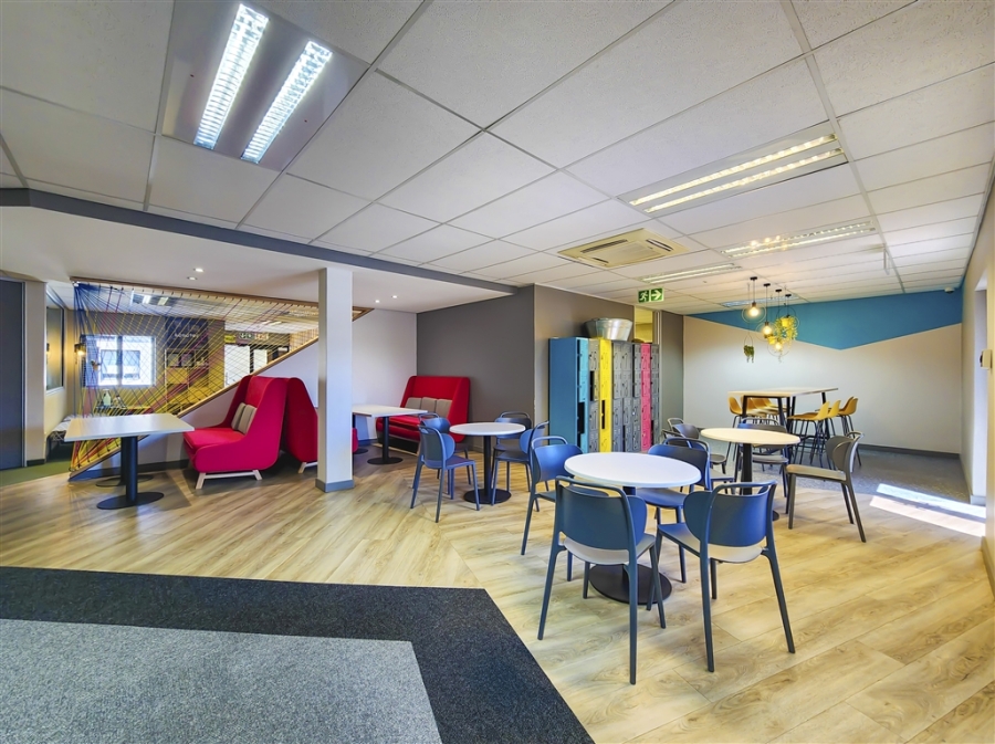 To Let Commercial Property for Rent in Strubensvallei Gauteng