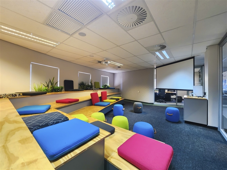 To Let Commercial Property for Rent in Strubensvallei Gauteng