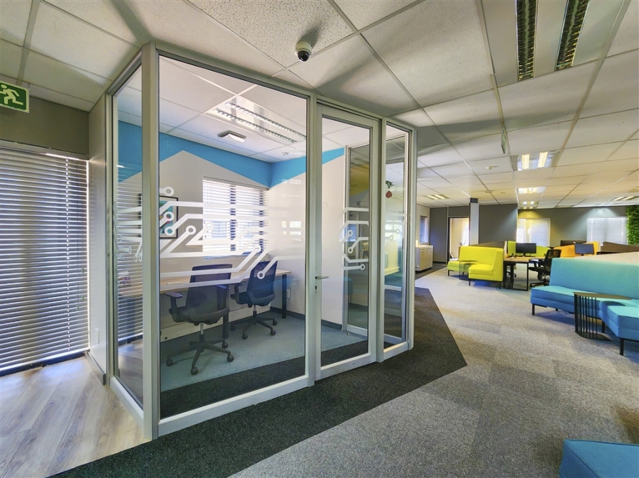 To Let Commercial Property for Rent in Strubensvallei Gauteng