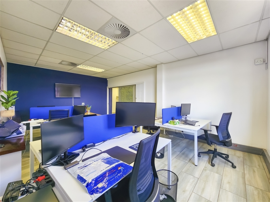 To Let Commercial Property for Rent in Fourways Gauteng