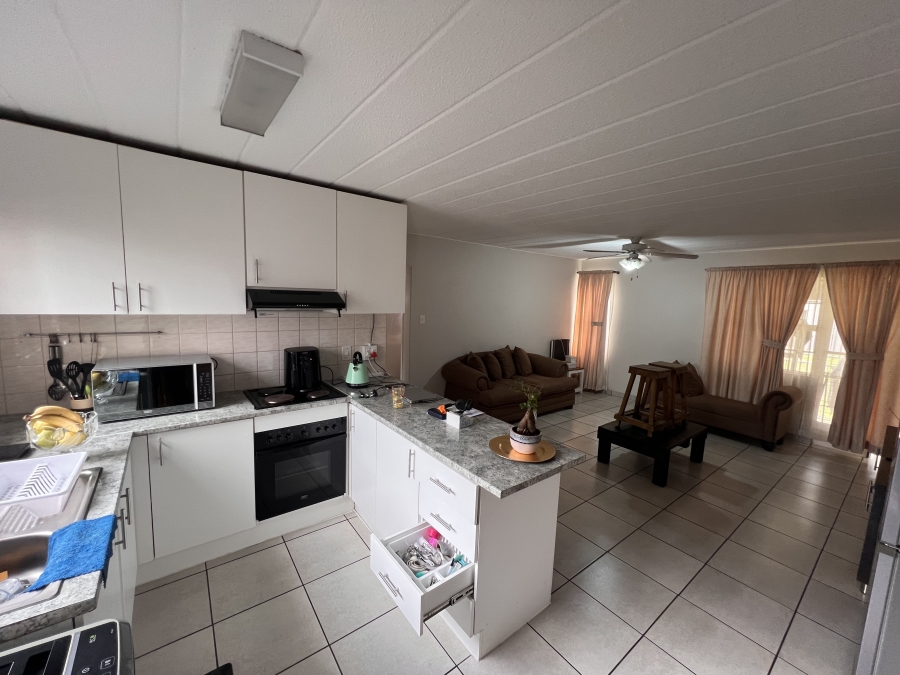 To Let 2 Bedroom Property for Rent in Meyersdal Gauteng