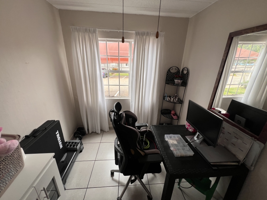 To Let 2 Bedroom Property for Rent in Meyersdal Gauteng