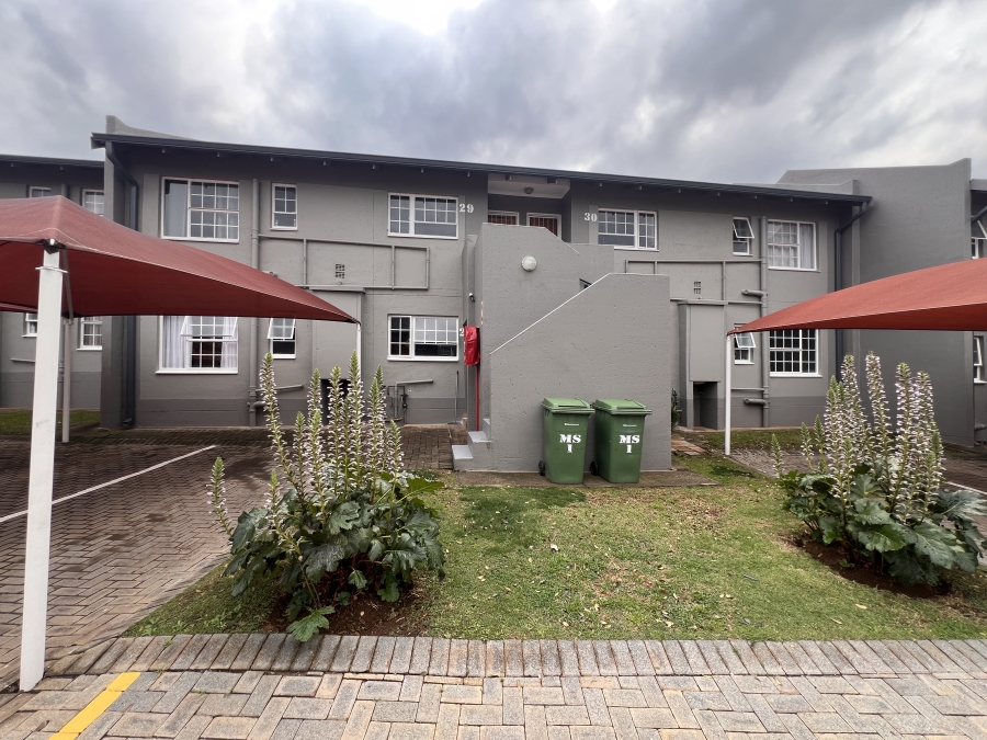 To Let 2 Bedroom Property for Rent in Meyersdal Gauteng