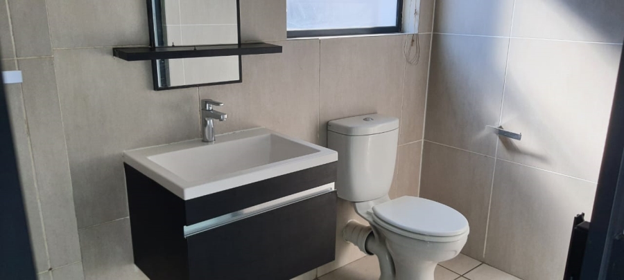 To Let 3 Bedroom Property for Rent in Greenstone Hill Gauteng