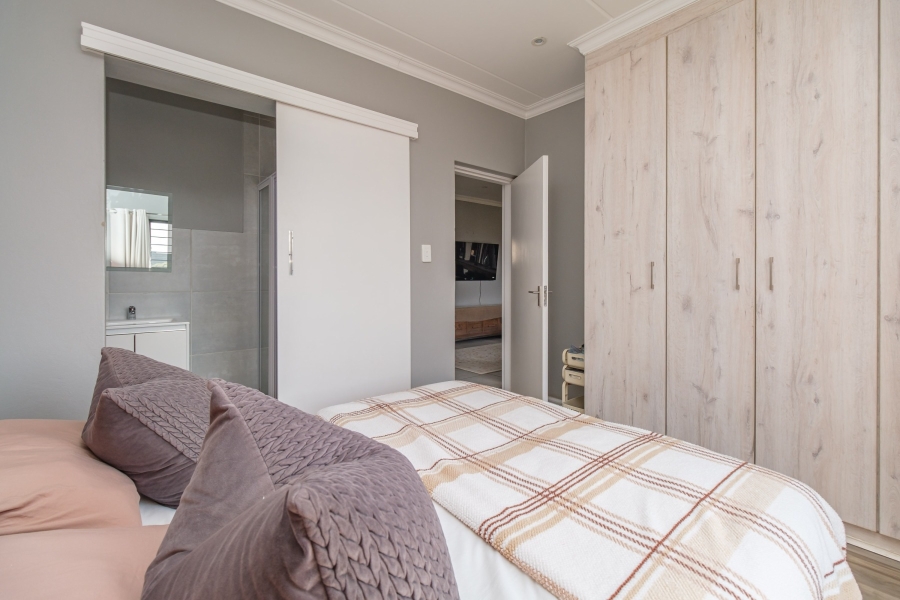 3 Bedroom Property for Sale in Homes Haven Gauteng