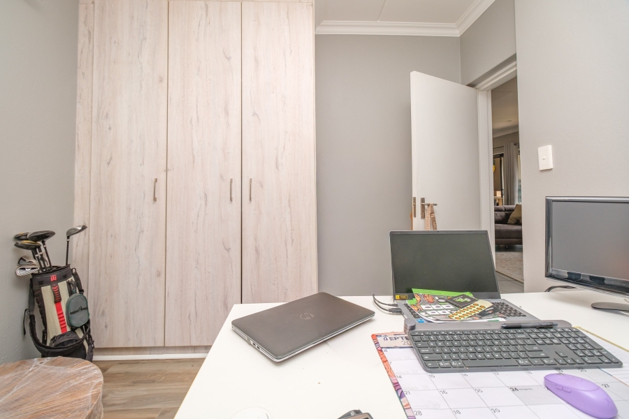 3 Bedroom Property for Sale in Homes Haven Gauteng