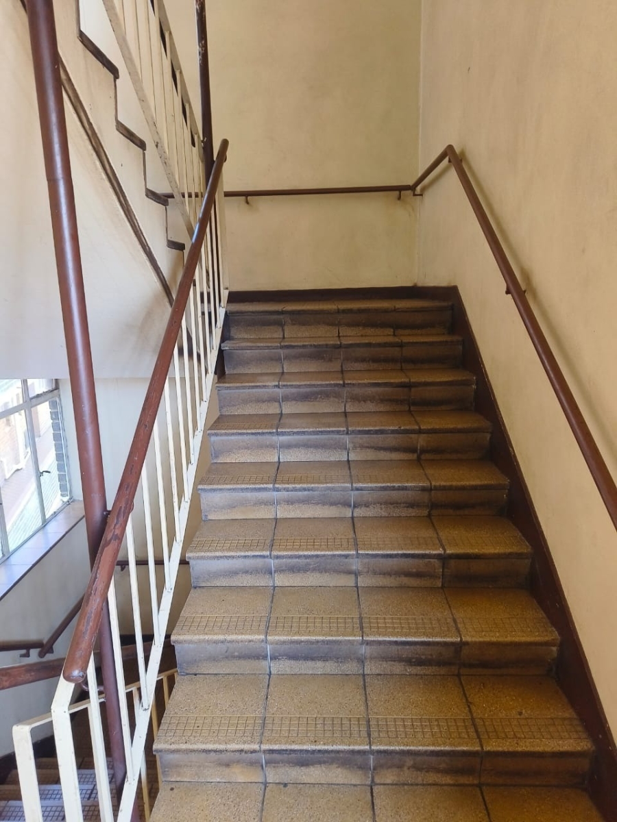 2 Bedroom Property for Sale in Muckleneuk Gauteng