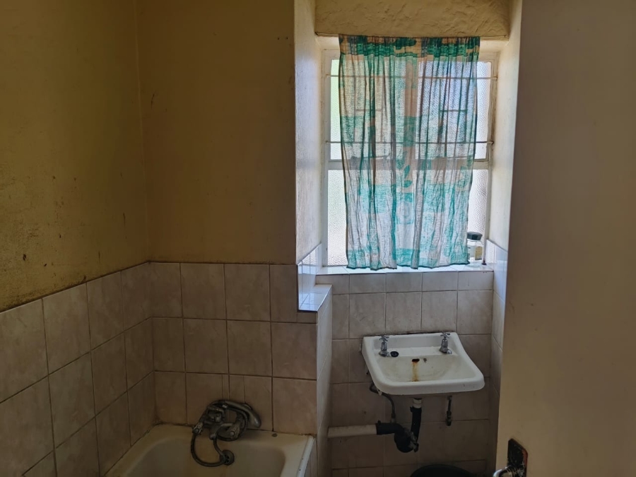 2 Bedroom Property for Sale in Muckleneuk Gauteng