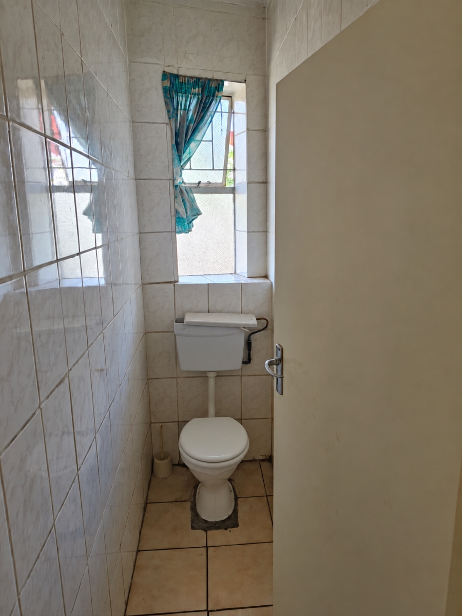 2 Bedroom Property for Sale in Muckleneuk Gauteng