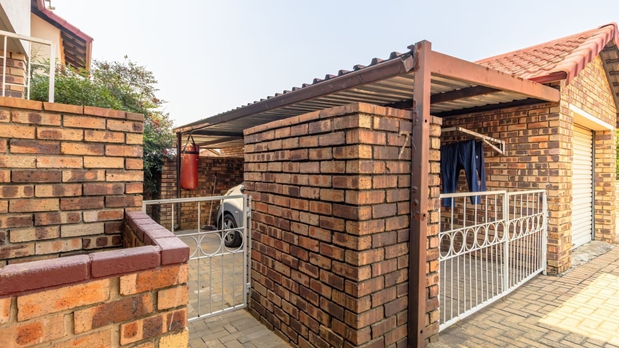 3 Bedroom Property for Sale in Atlasville Gauteng