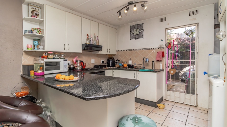 3 Bedroom Property for Sale in Atlasville Gauteng