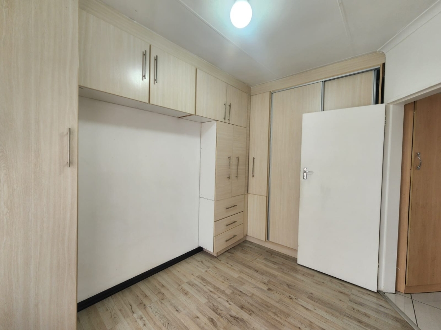 To Let 2 Bedroom Property for Rent in The Reeds Gauteng