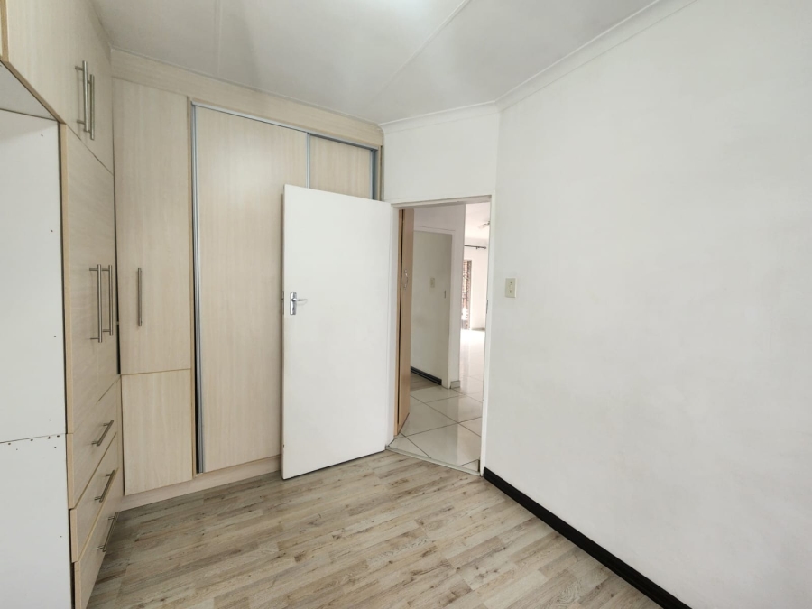 To Let 2 Bedroom Property for Rent in The Reeds Gauteng