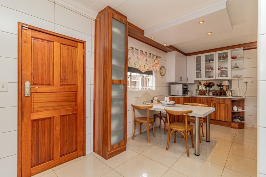 3 Bedroom Property for Sale in Sunward Park Gauteng