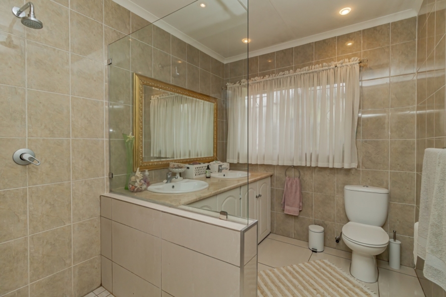 3 Bedroom Property for Sale in Sunward Park Gauteng