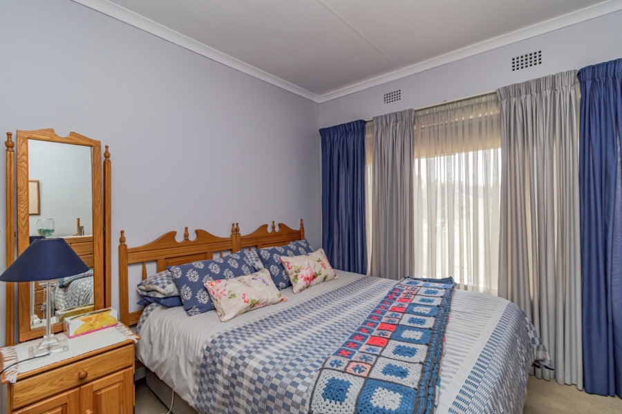 3 Bedroom Property for Sale in Sunward Park Gauteng