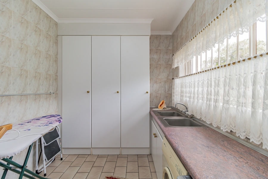 3 Bedroom Property for Sale in Sunward Park Gauteng
