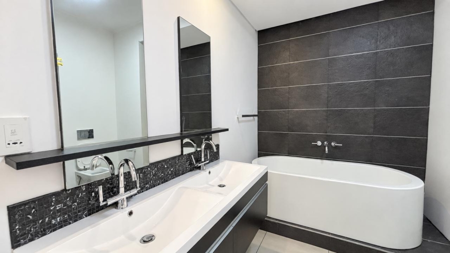 To Let 3 Bedroom Property for Rent in Morningside Gauteng