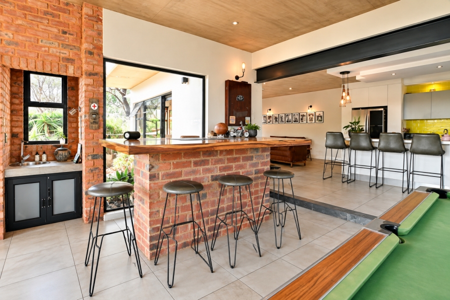 5 Bedroom Property for Sale in Sable Hills Gauteng