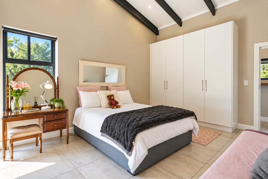 5 Bedroom Property for Sale in Sable Hills Gauteng