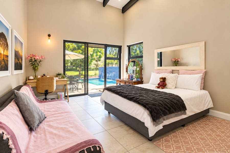 5 Bedroom Property for Sale in Sable Hills Gauteng