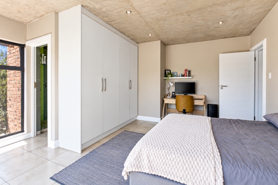 5 Bedroom Property for Sale in Sable Hills Gauteng