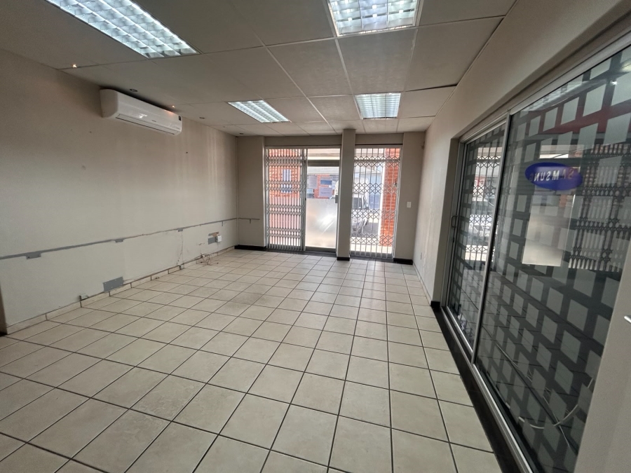 To Let Commercial Property for Rent in Route 21 Business Park Gauteng