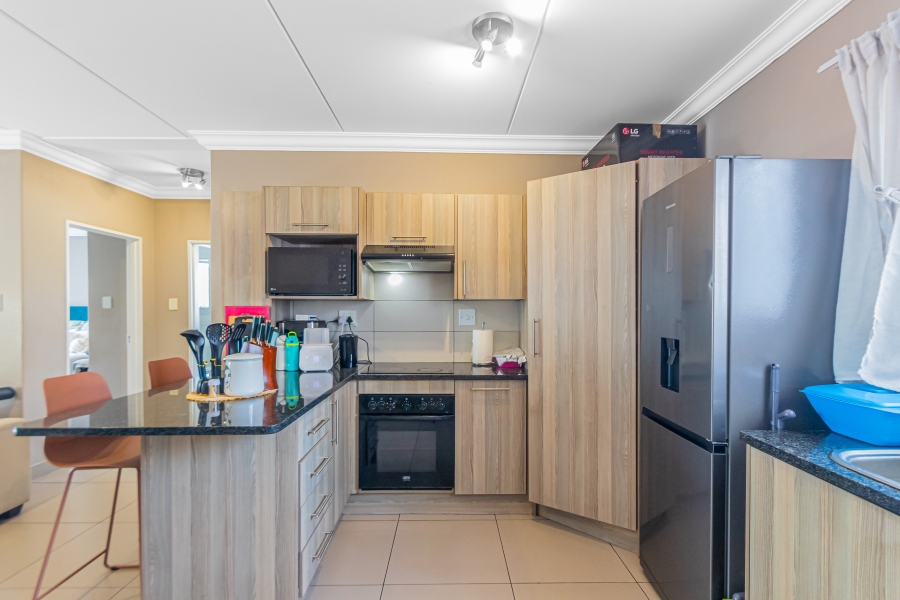 2 Bedroom Property for Sale in Broadacres Gauteng