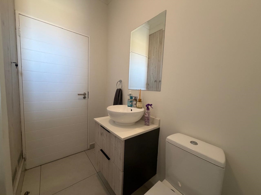 2 Bedroom Property for Sale in Carlswald Gauteng