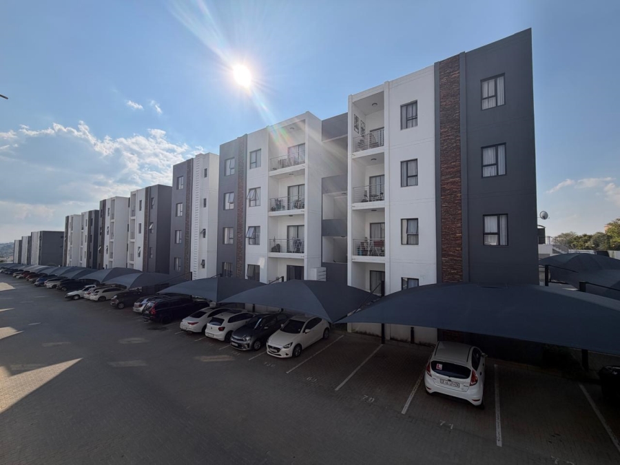 2 Bedroom Property for Sale in Carlswald Gauteng