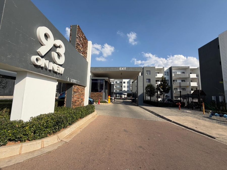 2 Bedroom Property for Sale in Carlswald Gauteng