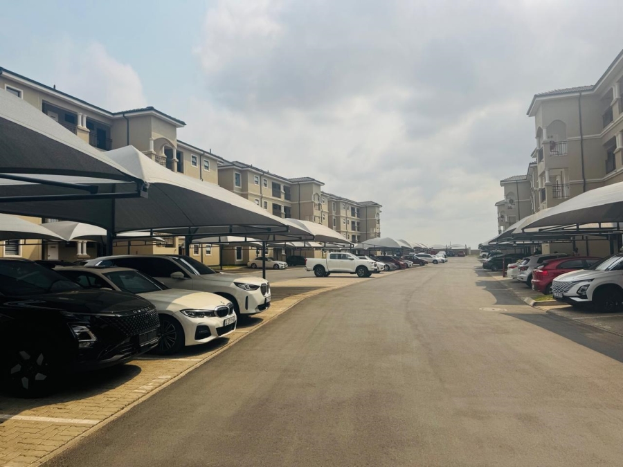 To Let 2 Bedroom Property for Rent in Blue Hills Gauteng