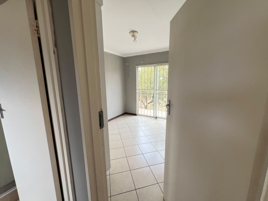 To Let 3 Bedroom Property for Rent in Equestria Gauteng
